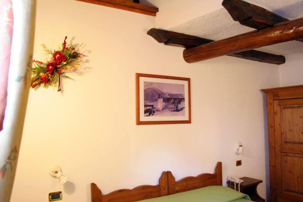 Chalet Chez Nous Oulx Dış mekan fotoğraf